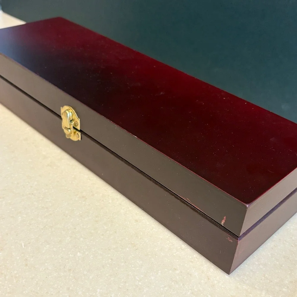 Hampton Silversmiths elegant timeless